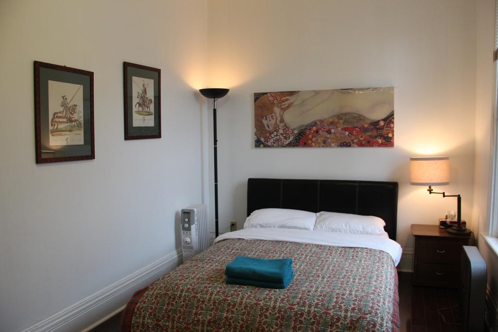 Spadina 11 Guesthouse Toronto Værelse billede